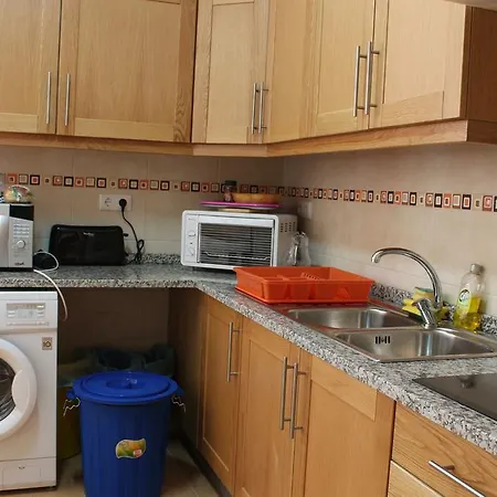 Racing Mackerel Hostal *