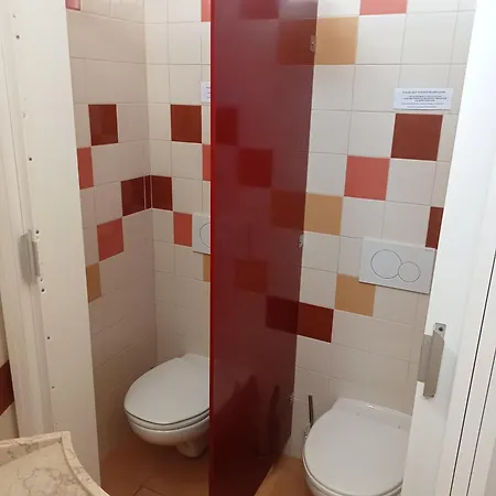 Racing Mackerel Hostal