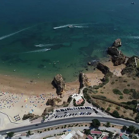 Racing Mackerel Hostel