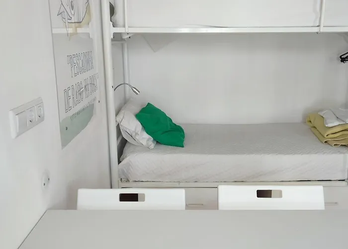 ホステル Racing Mackerel ラゴス