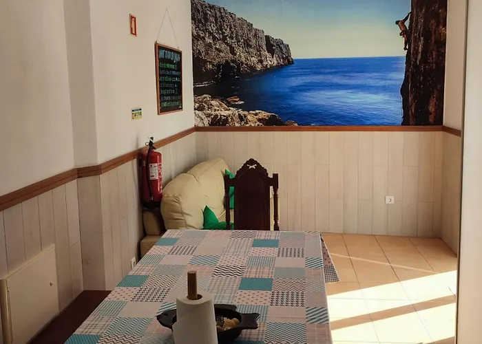 ホステル Racing Mackerel ラゴス